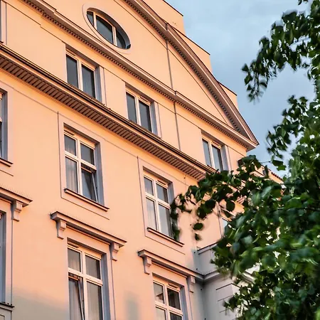 H+ Hotel Luebeck-3